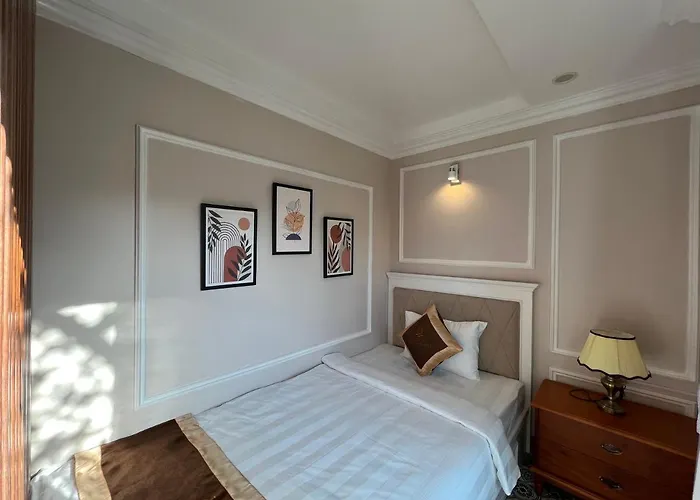 Paris Of Dragon Bay Hotel 3*