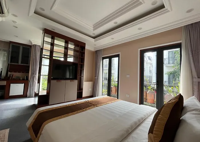 Hotel Paris Of Dragon Bay