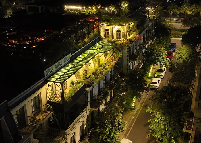 Hotel Paris Of Dragon Bay Hạ Long
